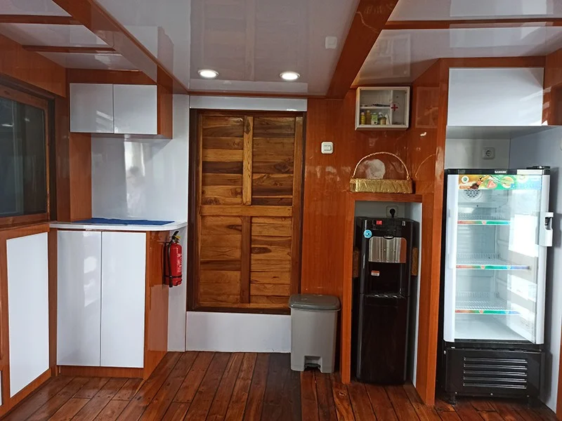 Riley Phinisi - Luxury Phinisi Komodo Charter 2026